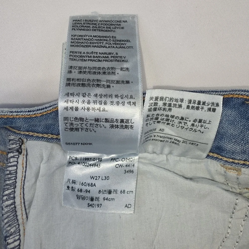 Levi's 711 Skinny Jeans Womens 27x30 Light Wash Stretch Denim Mid Rise